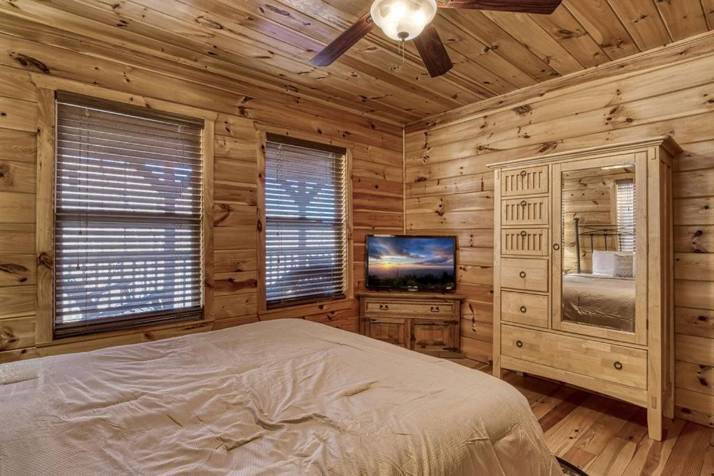 Wilderness Lodge, Hot Tub, Game Room, Pool Access, 1089 Free Tickets Each Paid Day, Dollywood And M Севьервилл Экстерьер фото